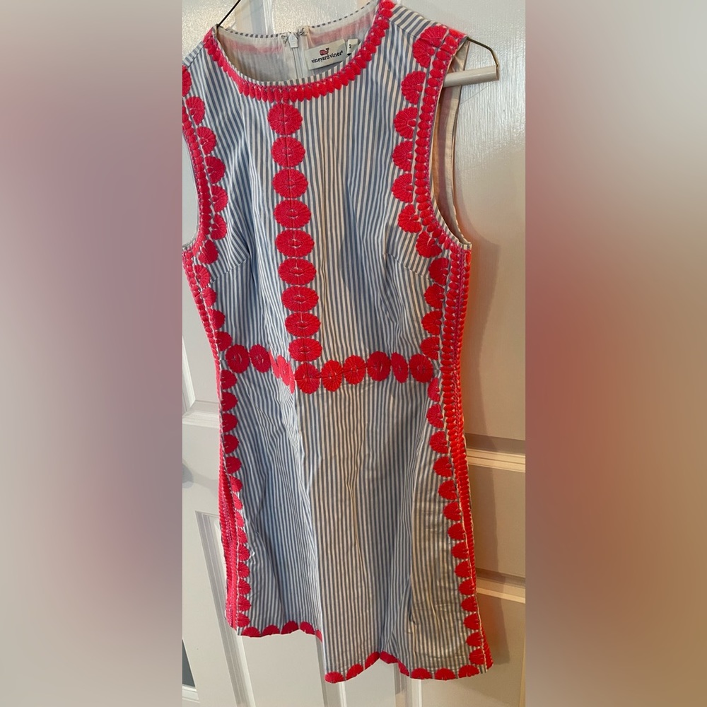 EUC Vineyard Vines Dress Size 2